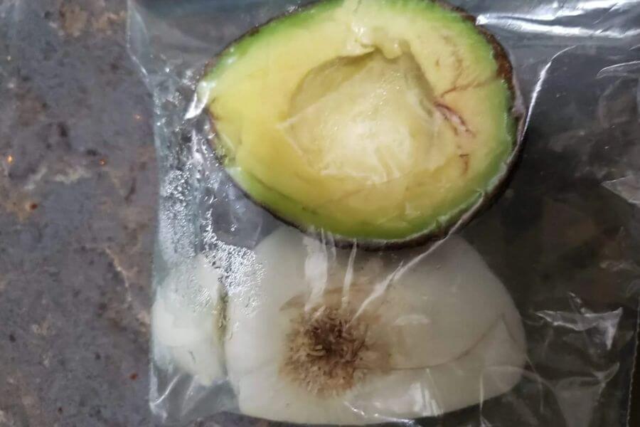 Storing avocados with onion