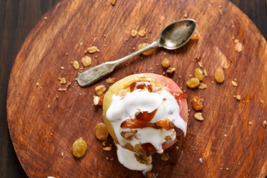 Cheesecake Stuffed Baked Apples