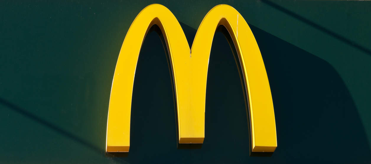 Mcdonalds Golden Arches Logo So Yummy