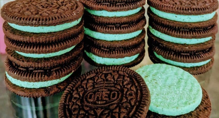 mint chocolate chip Oreos