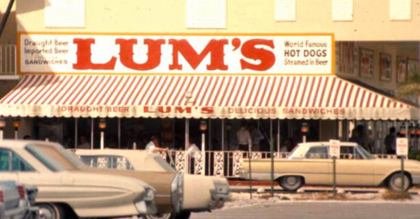 Lum's restaurant storefront, from Twitter