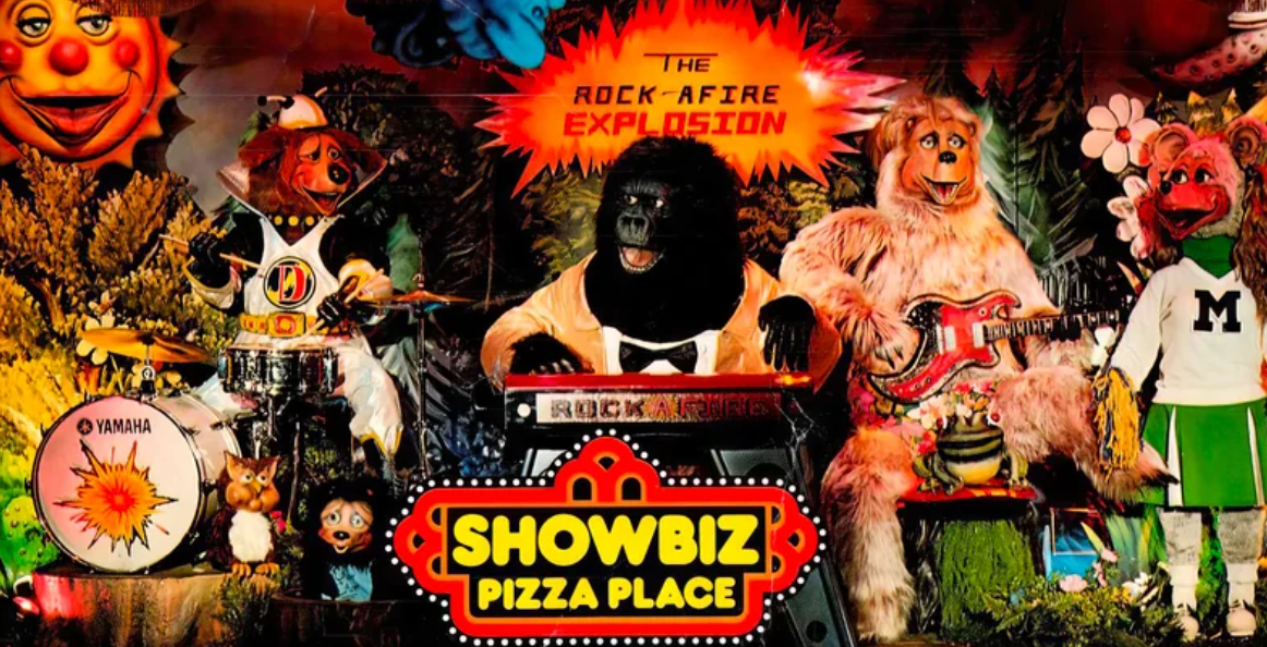 Showbiz Pizza Place scene from advertising, sourced from Reddit
