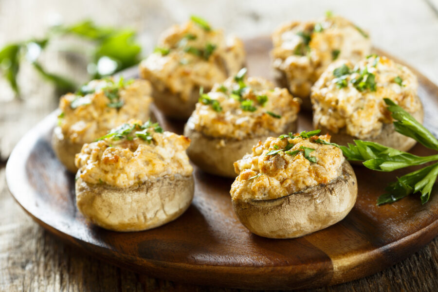 Stuffed mushrooms with salmon and cream