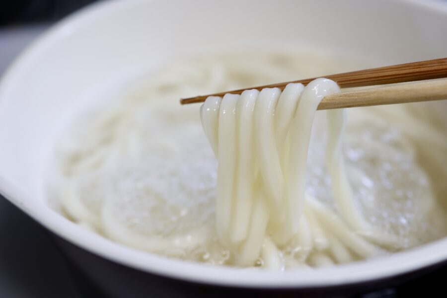 Udon vs Soba: Which Noodle is For You? - So Yummy Entertaining