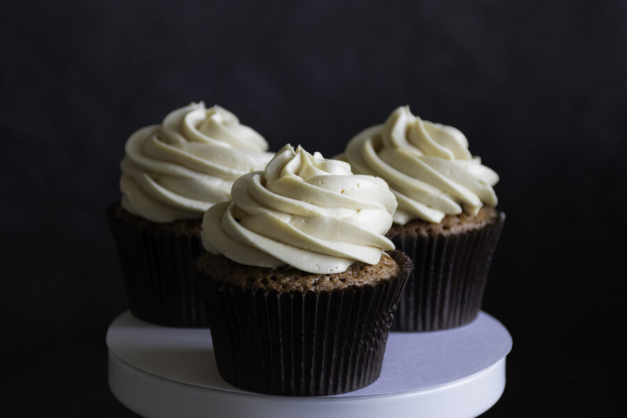 Coffee cupcake prepared with a special presentation.