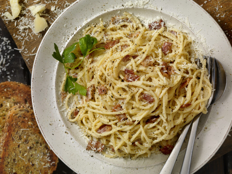 Spaghetti Carbonara with Garlic Bread