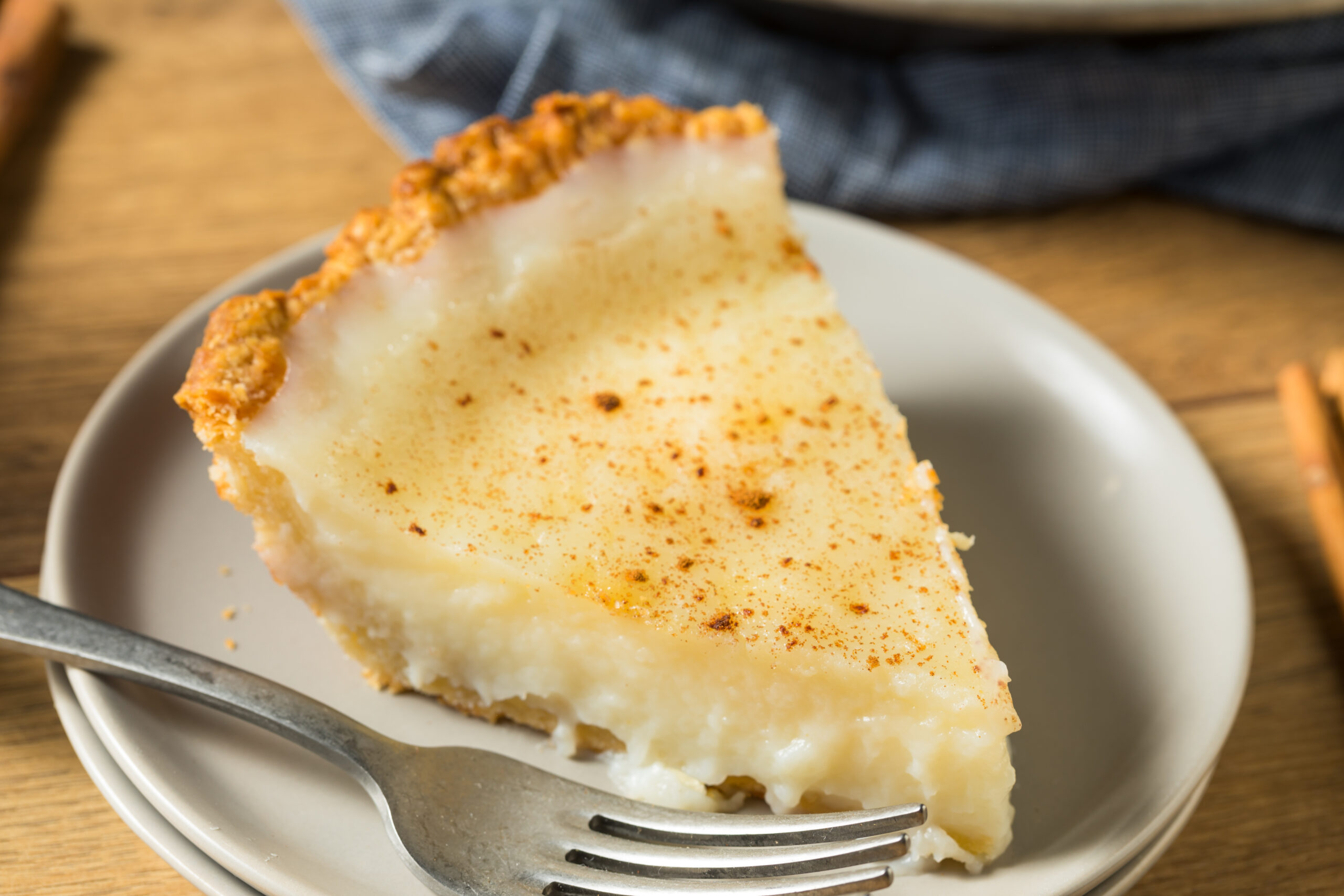 Sugar Cream Pie with Cinnamon