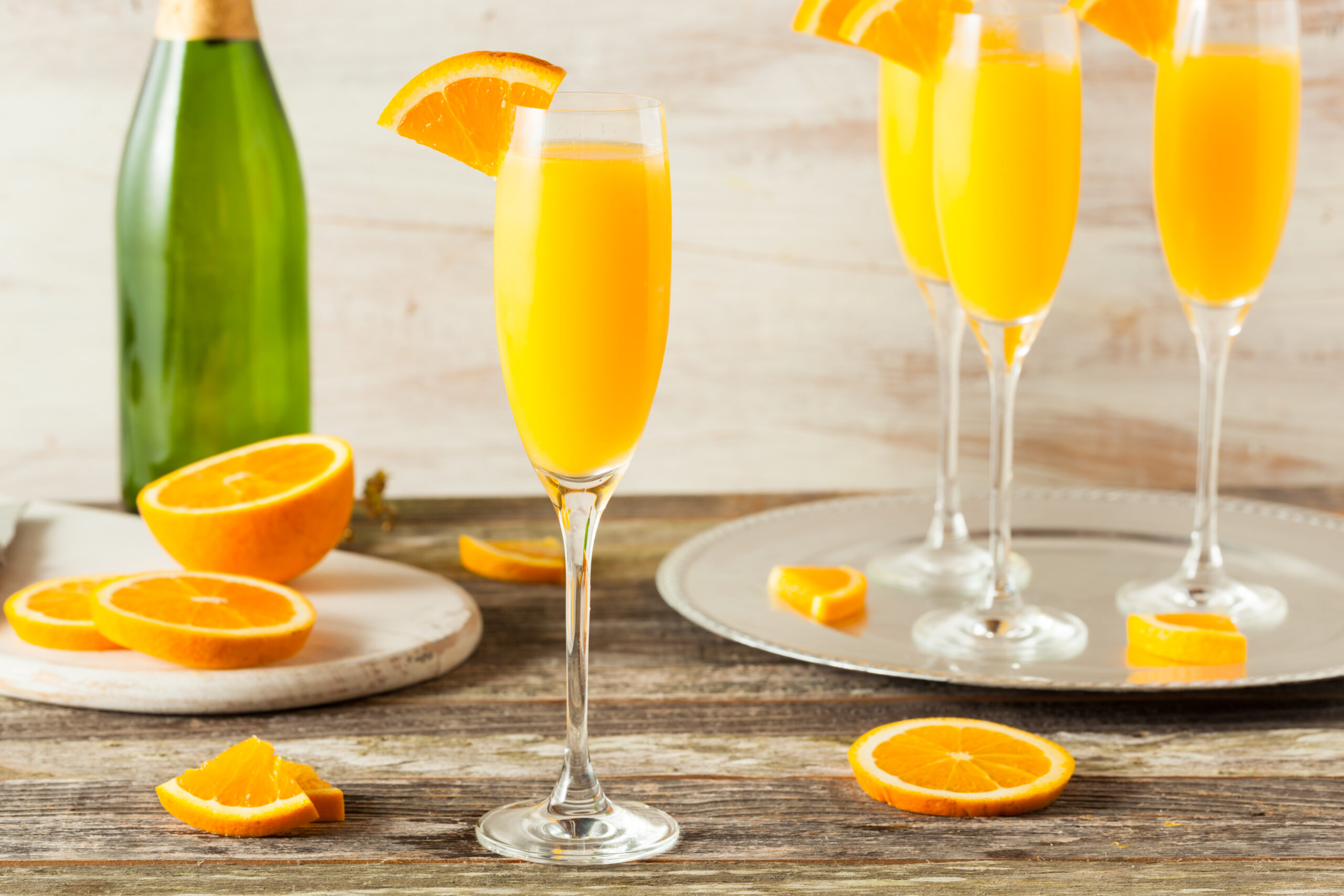 Homemade Refreshing Orange Mimosa Cocktails with Champaigne