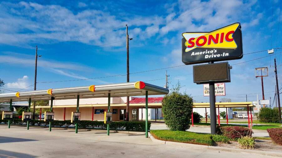 Sonic sign and restaurant