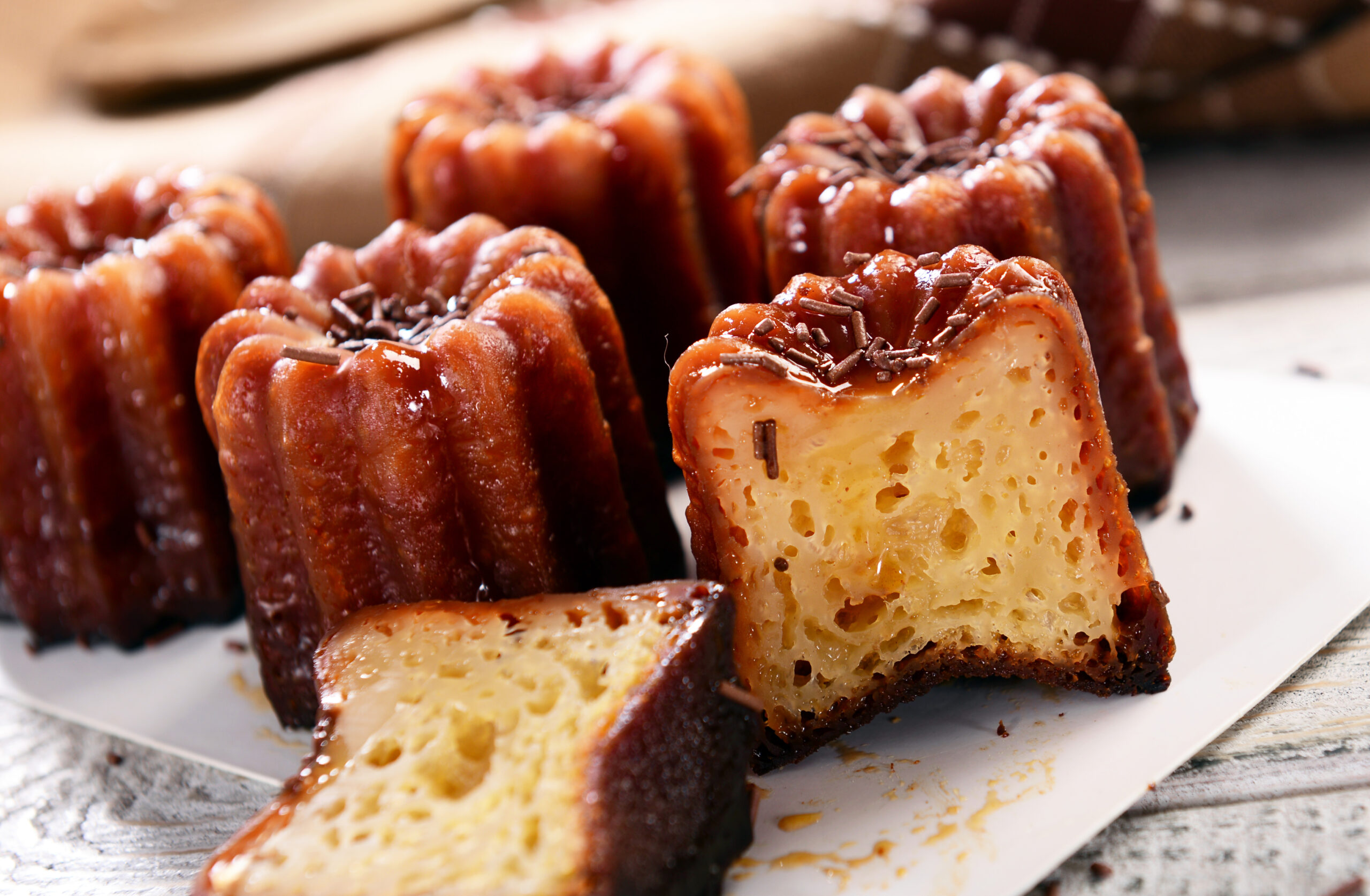 Caneles de bordeaux - traditional French sweet dessert