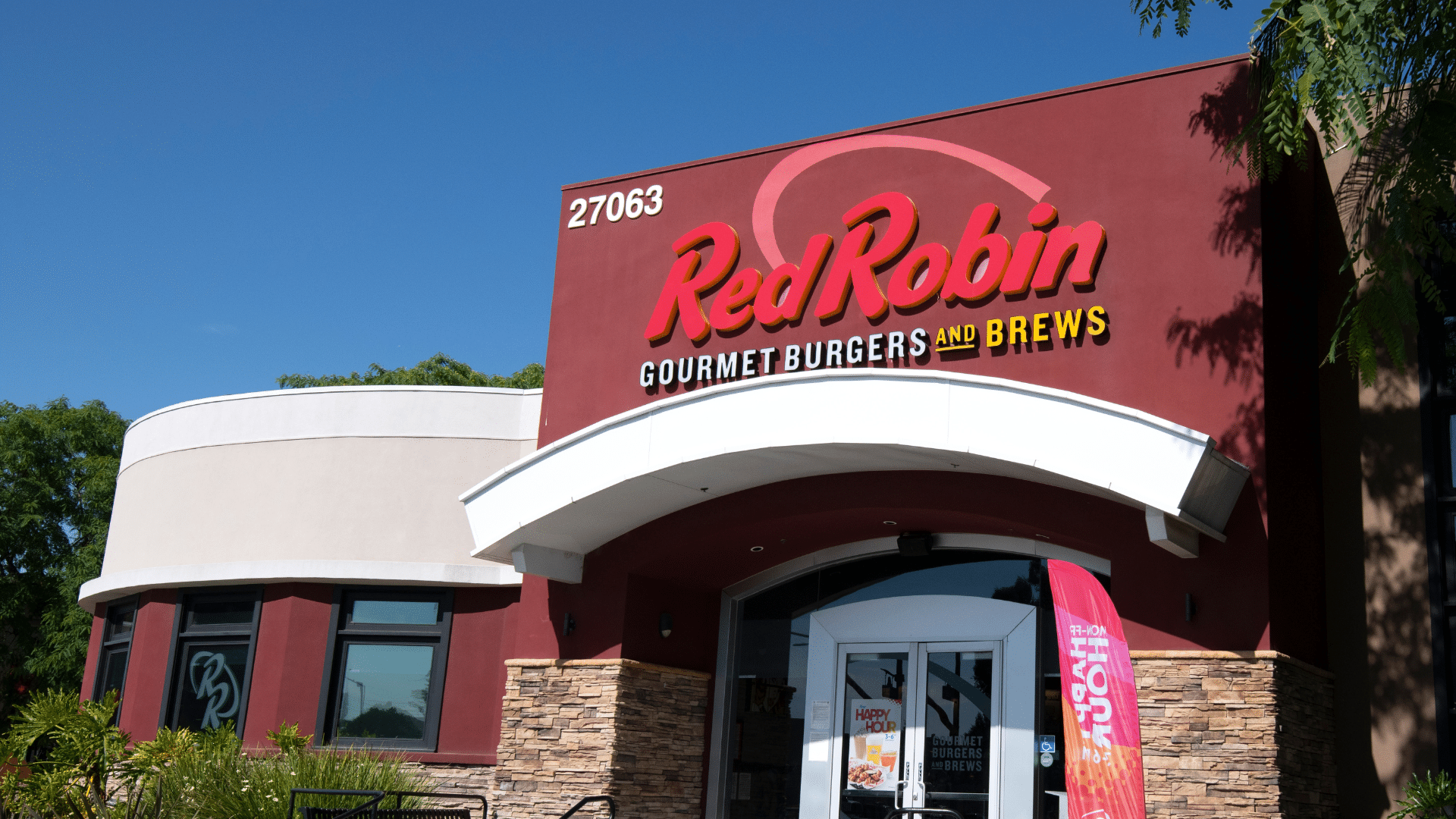 Red Robin entrance