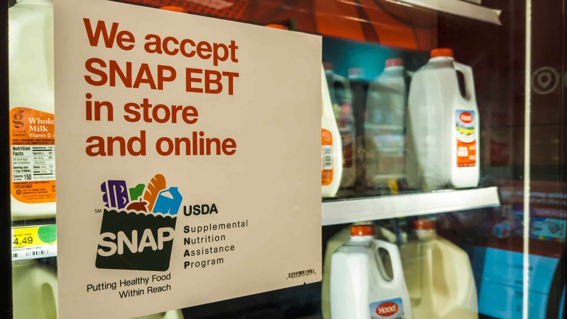 New York City street with pedestrians near government offices