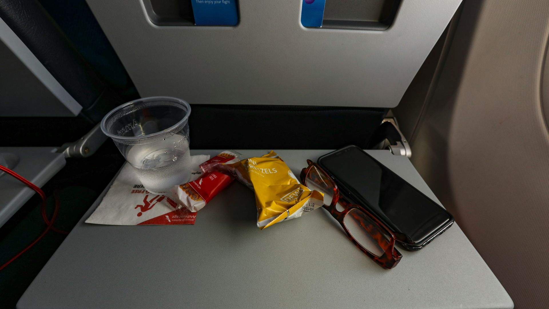 A bag of a nack in the airplane