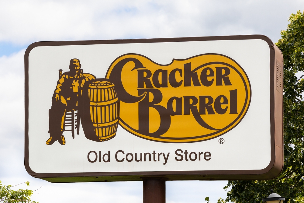 Cracker Barrel signage
